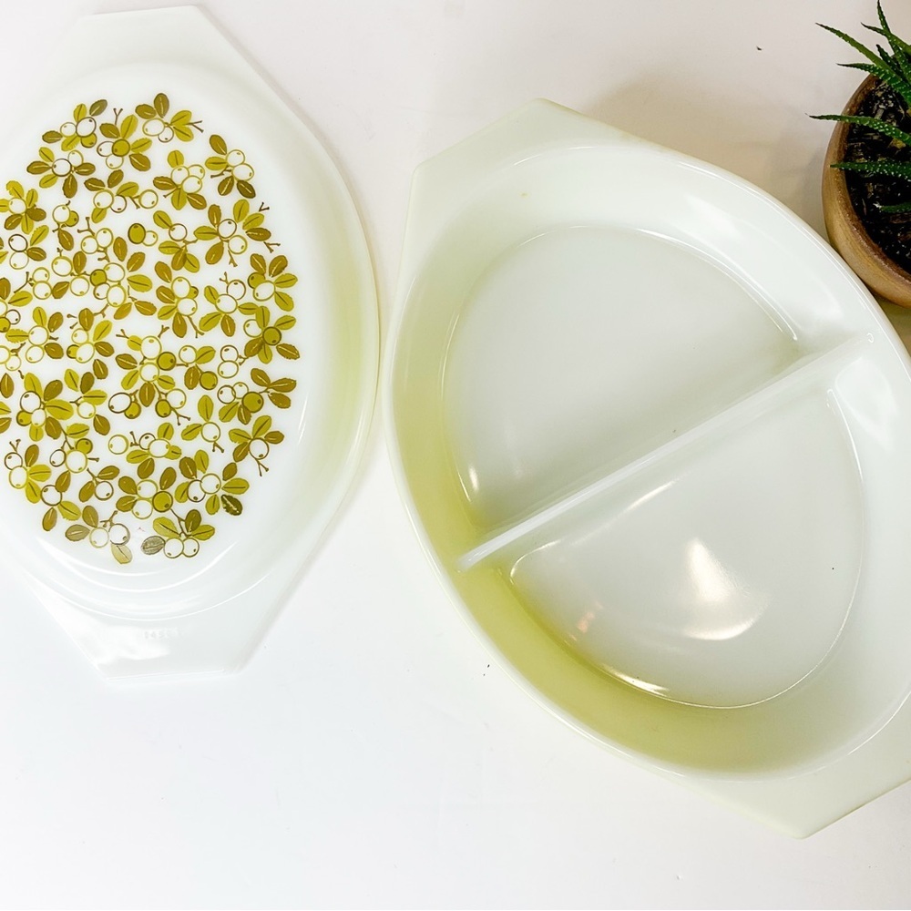 VINTAGE Pyrex Avocado Green Olive Pattern Casserole Dish With Lid MCM Retro - Picture 4 of 10